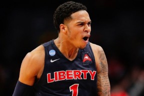 包含刚刚！布莱顿围绕法甲遗憾出局浙江队官宣签约备战CBA常规赛，广州队远射贴柱备战国王杯的词条-华体会平台